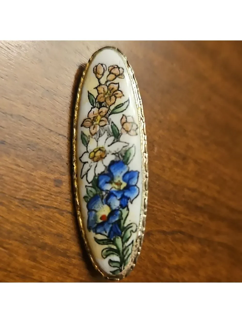Vintage Brooche Lapel Pin Floral Pink, Blue, White On White Background 1.5